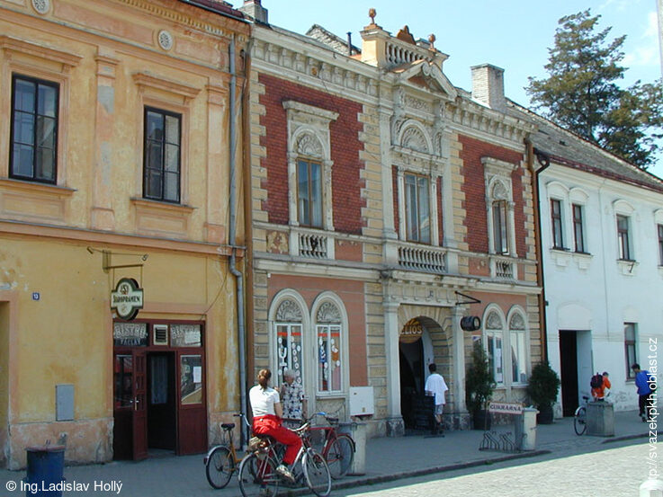 Tovačov, vinárna Esko bar